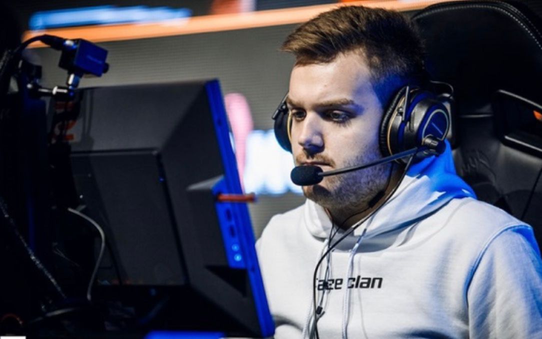 鸡哥发威！ EliGE 1.80Rating帮助队伍晋级1／4决赛