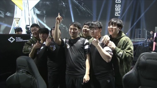 TES俱乐部官方公告：主教练Maokai和助理教练 Despa1r 离队！