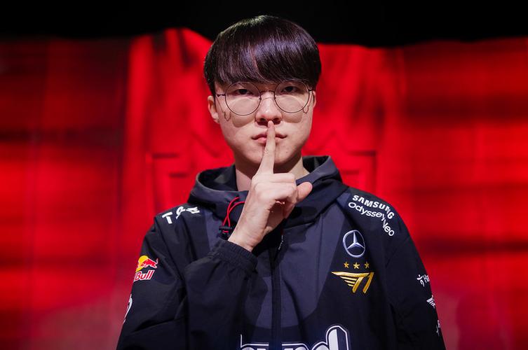 LOL官推告别Bjergsen：感谢你给我留下那段难以置信的回忆！